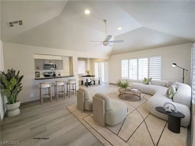 MLS: 2539658 Condo For Sale