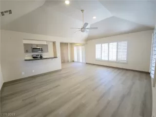 Photo #1: 2539658 Listing