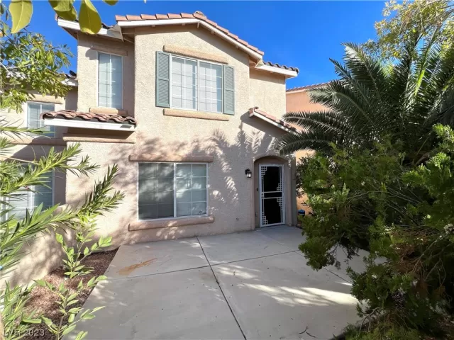 MLS: 2539670 Condo For Sale