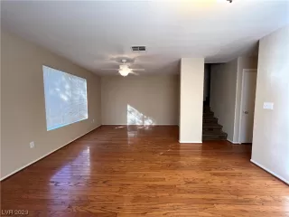 Photo #6: 2539670 Listing 