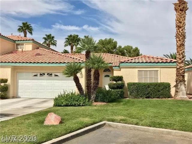 MLS: 2539688 Condo For Sale
