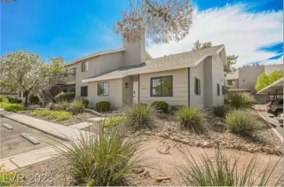 Photo #1: 2539713 Listing 