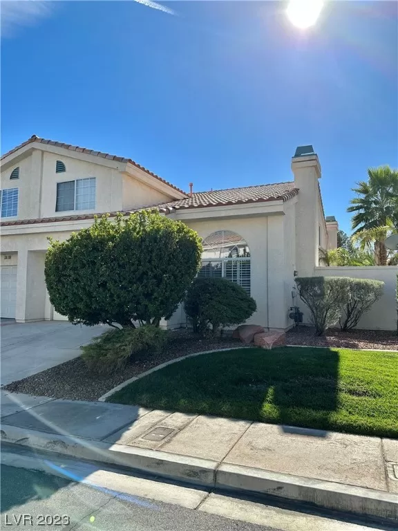 MLS: 2539760 Condo For Sale