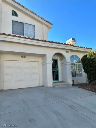 Photo #1: 2539760 Listing
