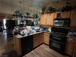 Photo #2: 2539773 Listing 