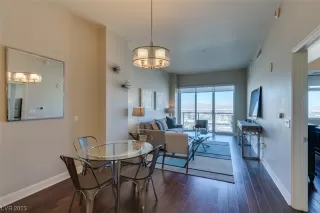 Photo #1: 2539776 Listing 