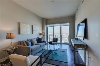 Photo #5: 2539776 Listing 