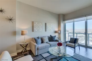 Photo #6: 2539776 Listing 
