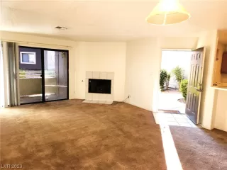 Photo #3: 2539796 Listing 