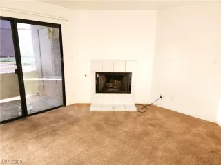 Photo #4: 2539796 Listing 