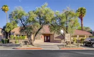 Photo #1: 2539815 Listing