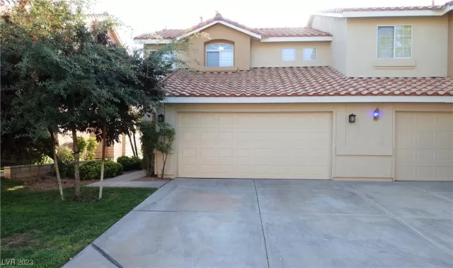 MLS: 2539846 Condo For Sale