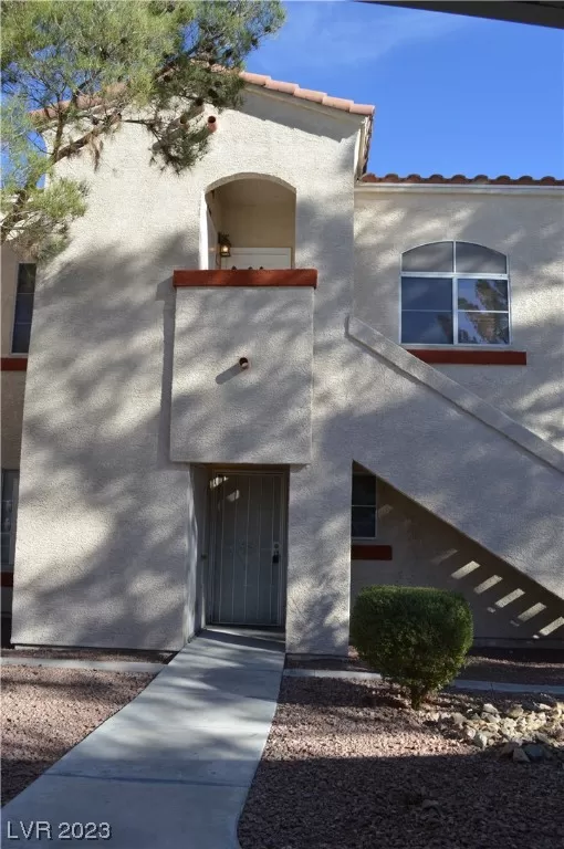 MLS: 2539864 Condo For Sale