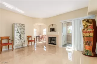 Photo #1: 2539868 Listing