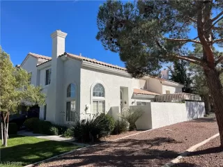 Photo #1: 2539888 Listing 