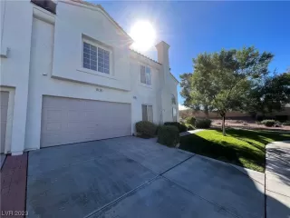 Photo #3: 2539888 Listing 