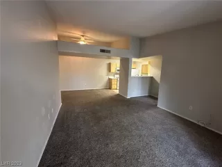 Photo #2: 2539890 Listing 