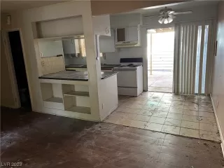 Photo #3: 2539894 Listing 