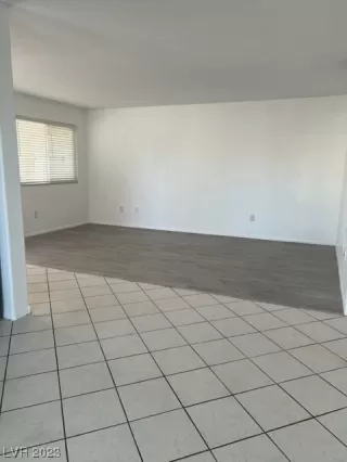 Photo #2: 2539912 Listing 