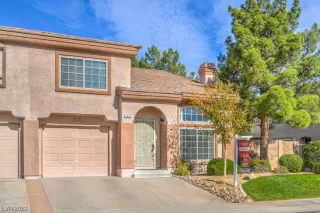 Photo #1: 2539920 Listing 