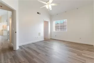 Photo #5: 2539925 Listing