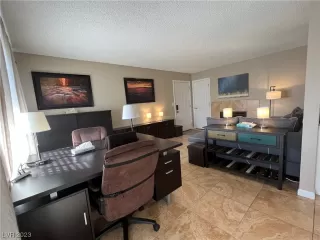 Photo #3: 2539966 Listing 