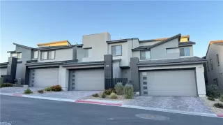 Photo #1: 2539972 Listing 