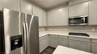 Photo #5: 2539972 Listing 