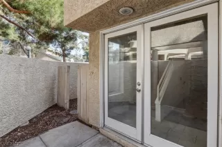 Photo #4: 2539988 Listing