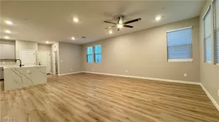 Photo #2: 2539994 Listing 