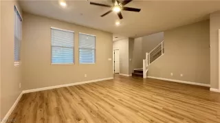 Photo #5: 2539994 Listing 