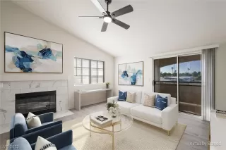 Photo #4: 2540025 Listing