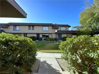 Photo #4: 2540028 Listing 