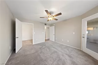 Photo #4: 2540036 Listing