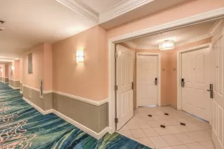 Photo #4: 2540086 Listing