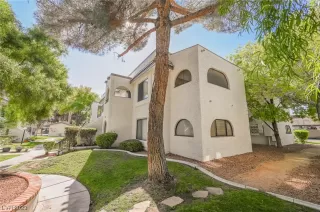 Photo #2: 2540123 Listing 