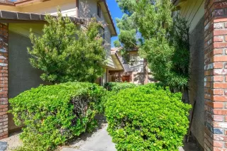 Photo #1: 2540145 Listing