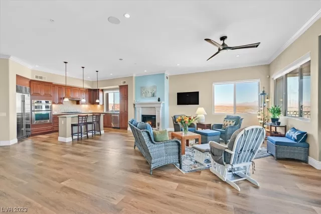 MLS: 2540210 Condo For Sale