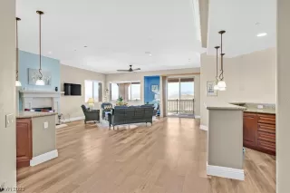 Photo #1: 2540210 Listing