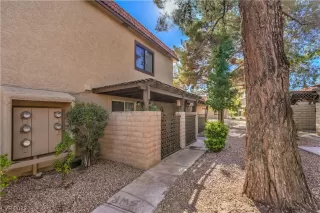 Photo #2: 2540224 Listing 