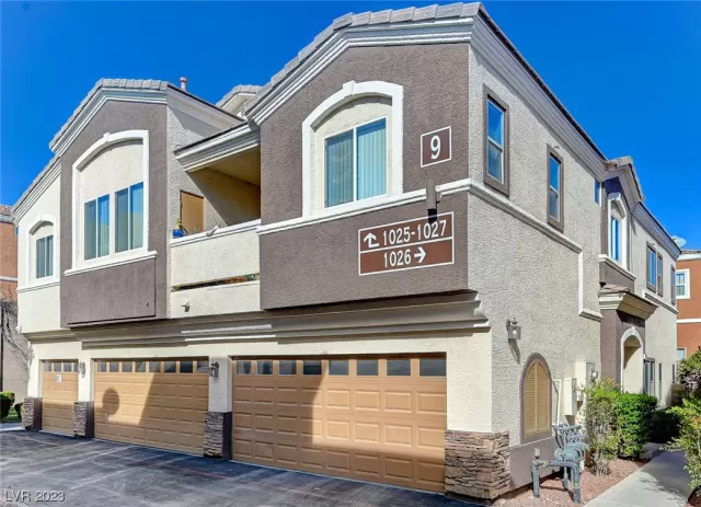 MLS: 2540274 Condo For Sale