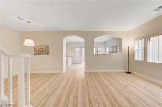 Photo #4: 2540274 Listing 