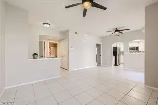 Photo #5: 2540275 Listing 