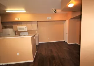 Photo #4: 2540287 Listing 