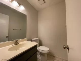 Photo #4: 2540288 Listing 