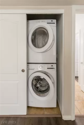 Photo #2: 2540318 Listing 