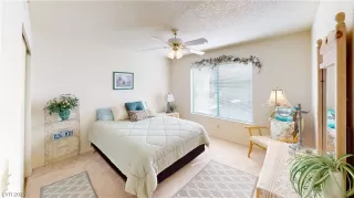 Photo #3: 2540334 Listing