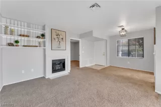 Photo #6: 2540373 Listing