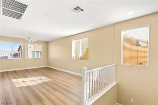 Photo #2: 2540379 Listing