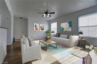 Photo #3: 2540457 Listing